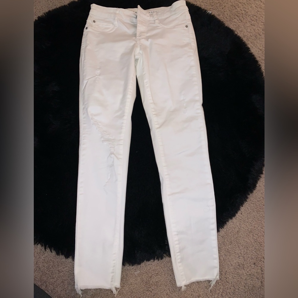 White, distressed, ankle pants. Size 1